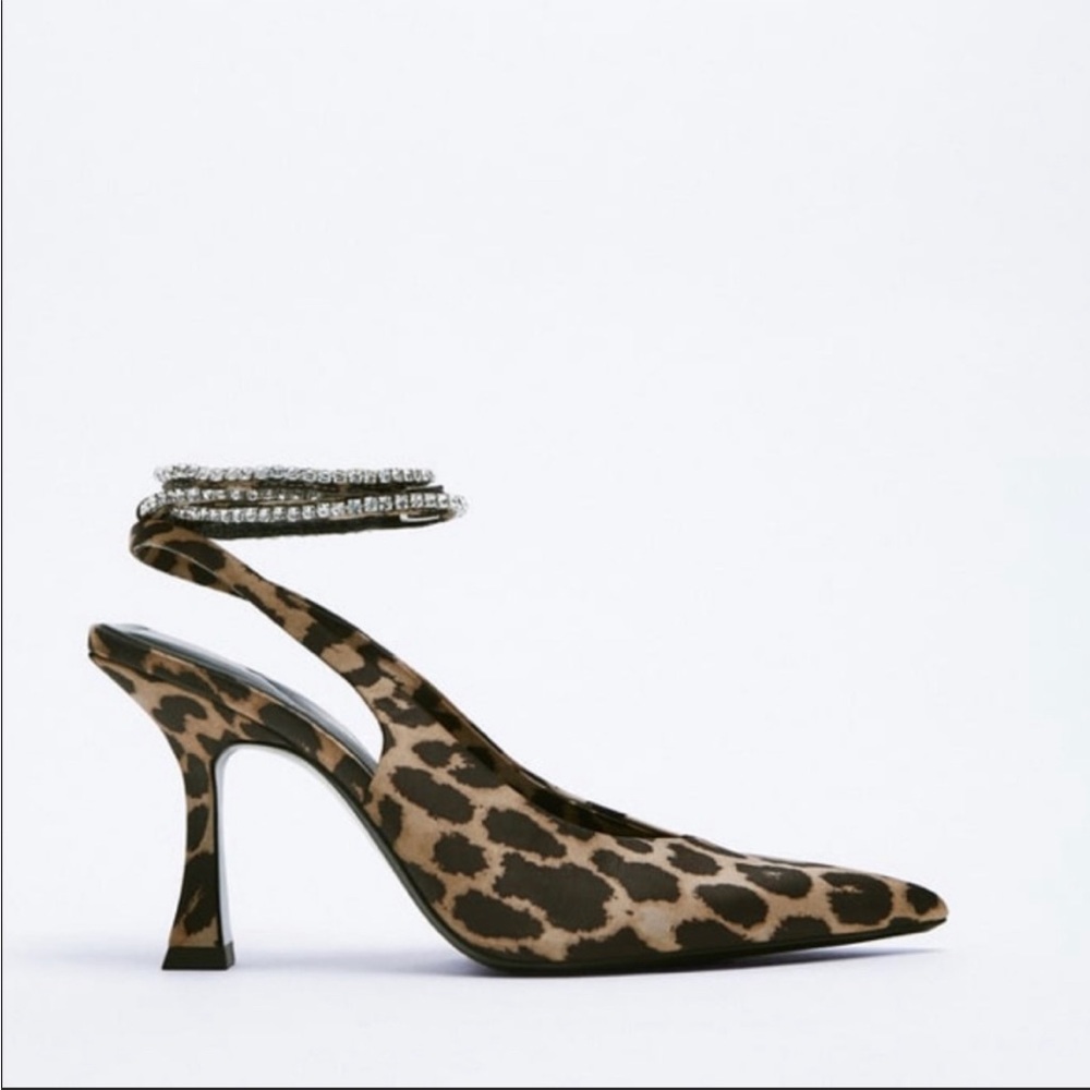 ZARA Women’s Leopard Print Slingback Heels